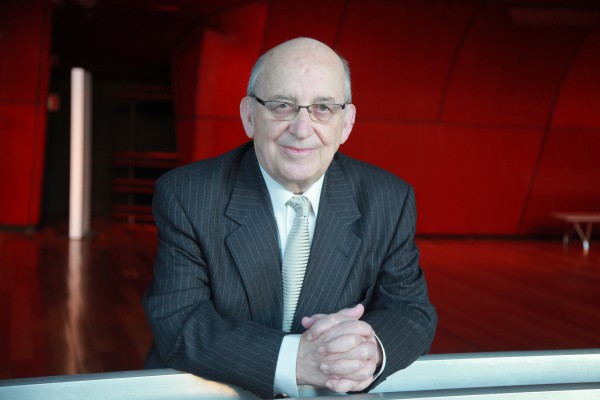 El Centro Asociado a la UNED en A Coruña apoya la candidatura de Rogelio Groba al Premio Princesa de Asturias de las Artes 2021 y anima a toda la comunidad universitaria a que apoye esta candidatura antes del miércoles 24 de marzo 