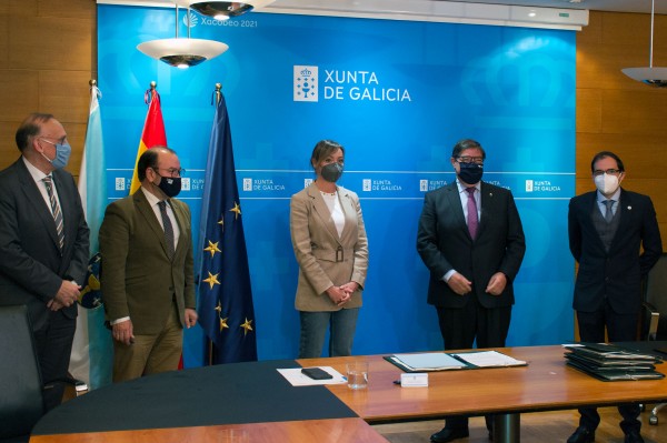 El Centro Asociado UNED de A Coruña firma la renovación del convenio con la Consellería de Política Social para seguir impulsando actividades formativas a través del programa UNED Sénior