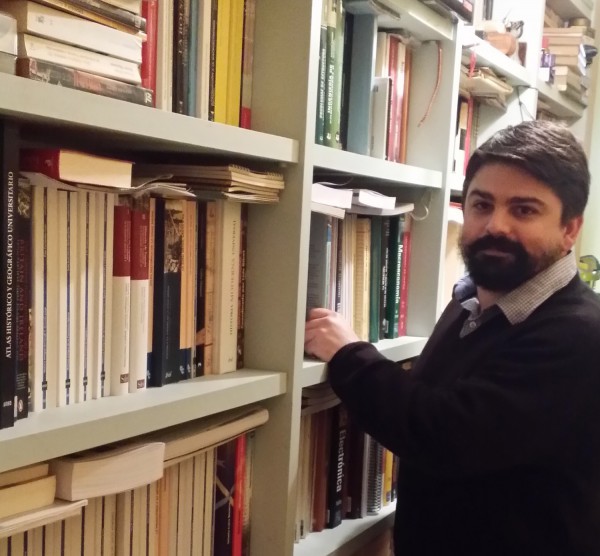 El empleo de esta estrategia se puede rastrear a lo largo de toda nuestra historia, por lo que no es complicado percibir la influencia de la teoría de juegos palpitando tras la toma de decisiones políticas o el afrontamiento de acciones militares